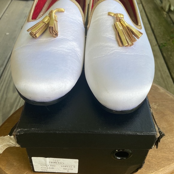 Handmade FERUCCI Men's White Satin Loafers with Gold Tassels Size 8 - Picture 5 of 7